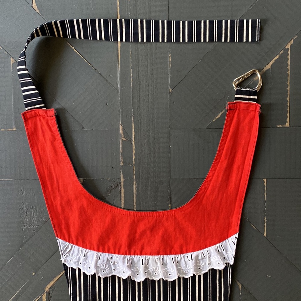 🍎Vintage🍎German Apron - Picture 3 of 8